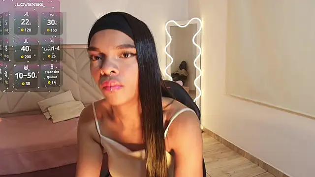 Snapshot of Miagates_tay chatting on 10/26/25, 03:56 Miagates tay online show from 10/26/25, 03:56