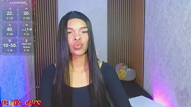 Snapshot of Miagates_tay chatting on 11/02/25, 03:09 Miagates tay online show from 11/02/25, 03:09