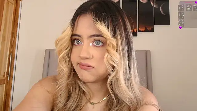 MaryMoon  online show from 12/16/25, 06:02