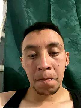 Snapshot of eslabon19 chatting on 09/23/25, 03:42 eslabon19 online show from 09/23/25, 03:42