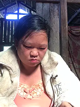 riso-00 online show from 11/30/25, 05:00