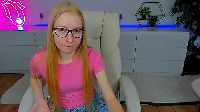 Alina Blonde online show from 09/12/25, 05:40