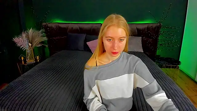 Alina Blonde online show from 10/09/25, 05:38