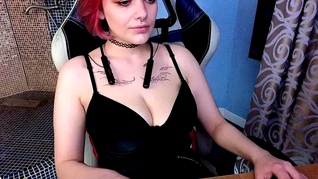 Eniferi online show from 02/17/26, 10:45