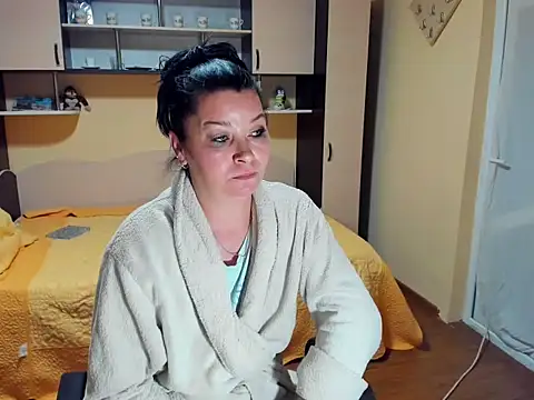 Soffy Skye online show from 04/08/26, 04:45