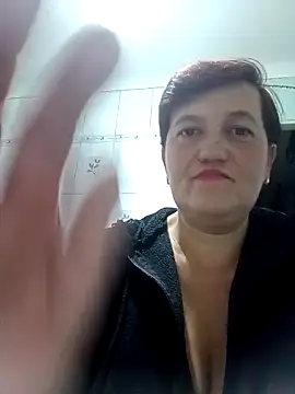 Snapshot of Caramellove8877 chatting on 10/05/25, 04:33 Caramellove8877 online show from 10/05/25, 04:33