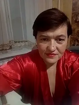 Snapshot of Caramellove8877 chatting on 11/16/25, 02:28 Caramellove8877 online show from 11/16/25, 02:28