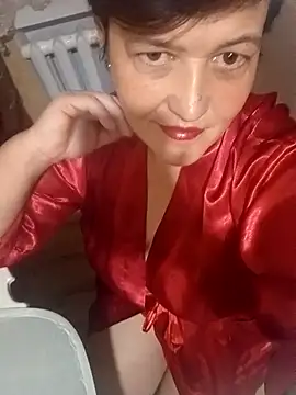 Snapshot of Caramellove8877 chatting on 11/17/25, 01:22 Caramellove8877 online show from 11/17/25, 01:22