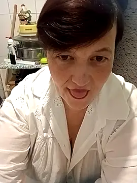 Snapshot of Caramellove8877 chatting on 12/14/25, 09:19 Caramellove8877 online show from 12/14/25, 09:19