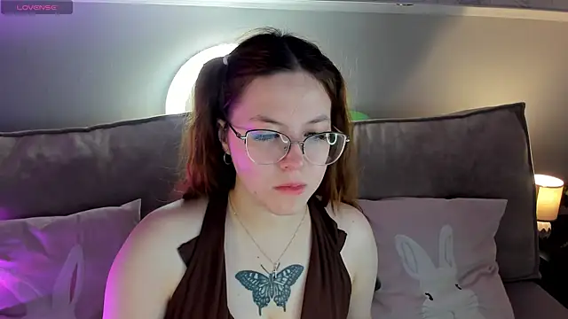 Snapshot of Krysadapp chatting on 03/18/26, 01:09 Krysadapp online show from 03/18/26, 01:09