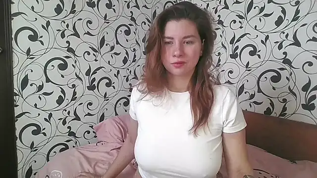 YourEmilie online show from 11/14/25, 08:46