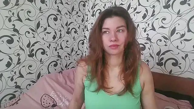 YourEmilie online show from 01/12/26, 10:42