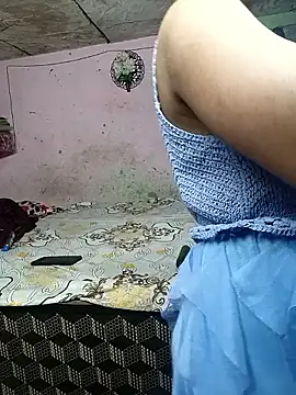 Snapshot of Hotcp6 chatting on 04/11/26, 07:45 Hotcp6 online show from 04/11/26, 07:45