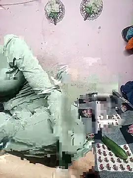 Snapshot of Hotcp6 chatting on 04/15/26, 10:21 Hotcp6 online show from 04/15/26, 10:21