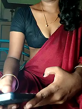 Snapshot of Tamil_Kavitha chatting on 04/19/26, 04:45 Tamil Kavitha online show from 04/19/26, 04:45