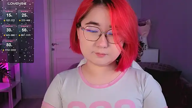 Sexy Peachy online show from 09/22/25, 06:59