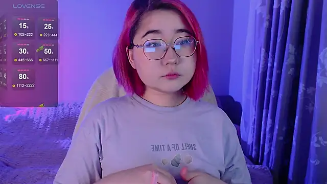 Sexy Peachy online show from 10/13/25, 08:36