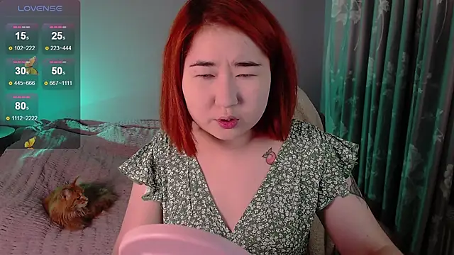 Sexy Peachy online show from 10/23/25, 07:07