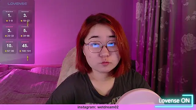 Sexy Peachy online show from 10/27/25, 09:02