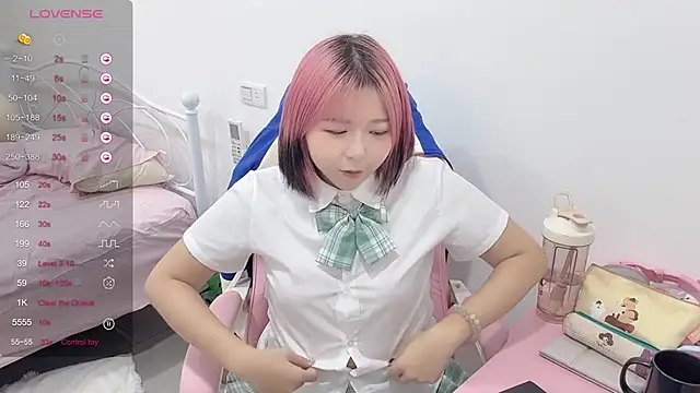 piffydream online show from 10/29/25, 11:23