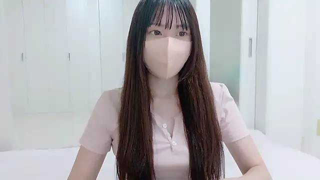  Mia land  online show from 09/19/25, 01:12