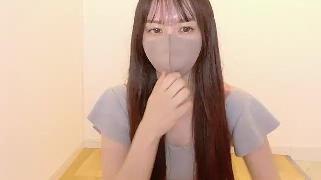  Mia land  online show from 05/20/26, 01:28