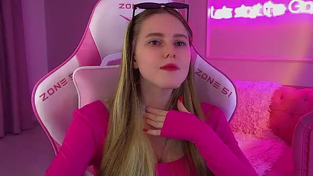 Snapshot of LexiBookwell chatting on 01/17/26, 06:22 LexiBookwell online show from 01/17/26, 06:22