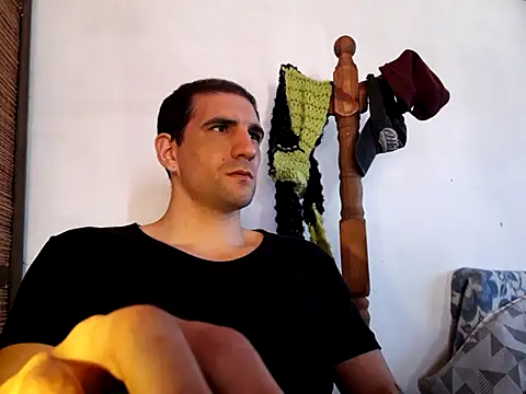 Snapshot of ObeyLust chatting on 09/13/25, 05:35 ObeyLust online show from 09/13/25, 05:35