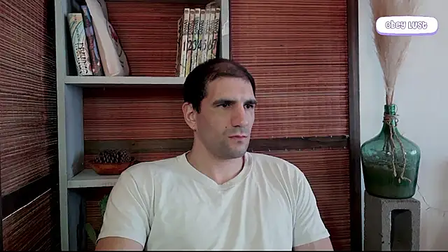 Snapshot of ObeyLust chatting on 09/17/25, 03:03 ObeyLust online show from 09/17/25, 03:03