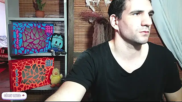 Snapshot of ObeyLust chatting on 09/18/25, 03:14 ObeyLust online show from 09/18/25, 03:14