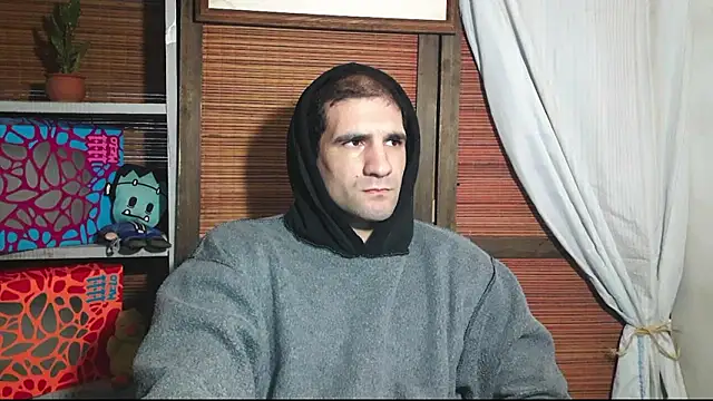 Snapshot of ObeyLust chatting on 09/19/25, 11:33 ObeyLust online show from 09/19/25, 11:33