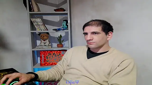 Snapshot of ObeyLust chatting on 09/27/25, 05:23 ObeyLust online show from 09/27/25, 05:23