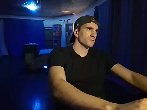 Snapshot of ObeyLust chatting on 11/10/25, 12:31 ObeyLust online show from 11/10/25, 12:31