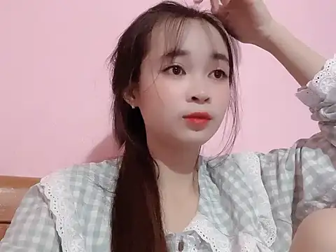 Suna7383 online show from 10/05/25, 04:16