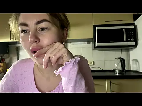 MartaLuna  online show from 04/02/26, 09:01