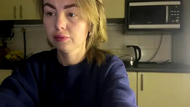 MartaLuna  online show from 04/08/26, 07:36