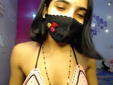 Snapshot of Sweetangle24 chatting on 09/23/25, 07:39 Sweetangle24 online show from 09/23/25, 07:39