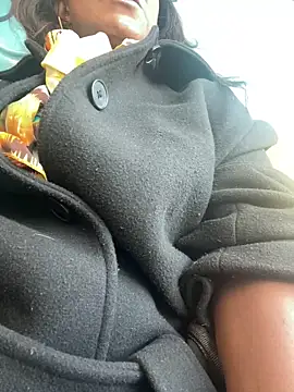 douceebene online show from 10/26/25, 11:27