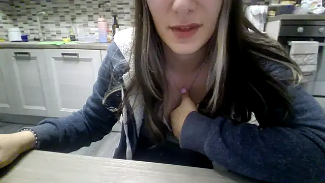 Camaleontica online show from 10/16/25, 08:10