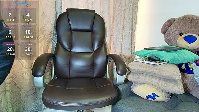 Snapshot of juan_hairy chatting on 11/13/25, 01:21 juan hairy online show from 11/13/25, 01:21