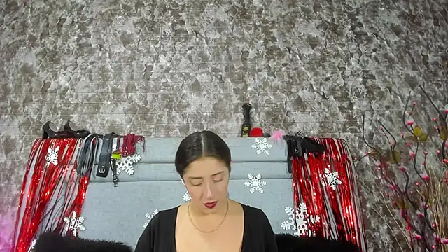 Snapshot of KatyVelvet chatting on 12/23/25, 02:53 KatyVelvet online show from 12/23/25, 02:53