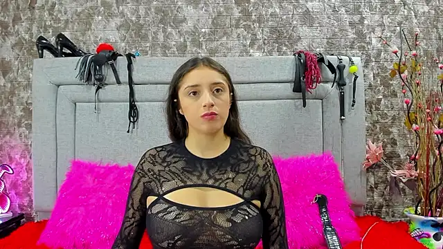 Snapshot of KatyVelvet chatting on 02/11/26, 03:33 KatyVelvet online show from 02/11/26, 03:33