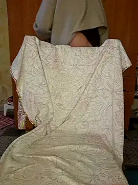 Miciaincalor online show from 10/01/25, 04:13