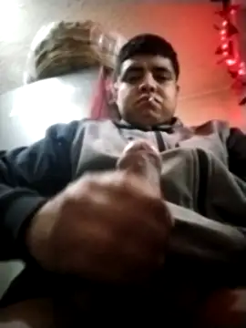 Snapshot of reycam97 chatting on 03/19/26, 05:33 reycam97 online show from 03/19/26, 05:33