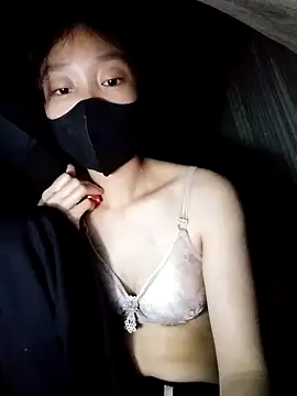 Snapshot of Phuoc_xx chatting on 01/18/26, 02:54 Phuoc xx online show from 01/18/26, 02:54