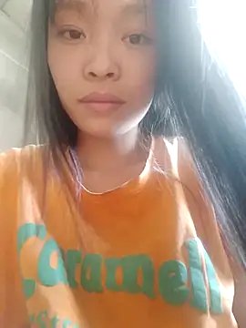 Snapshot of Phuoc_xx chatting on 02/25/26, 06:12 Phuoc xx online show from 02/25/26, 06:12