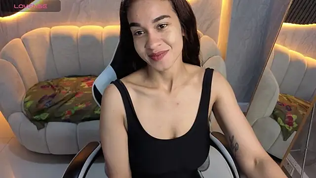 Snapshot of Maia_Tx chatting on 09/30/25, 12:54 Maia Tx online show from 09/30/25, 12:54