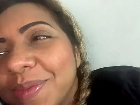 RochyKasdelan online show from 10/30/25, 08:42