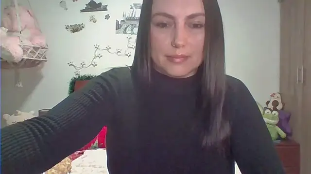 Snapshot of Venusina_07 chatting on 12/22/25, 07:05 Venusina 07 online show from 12/22/25, 07:05