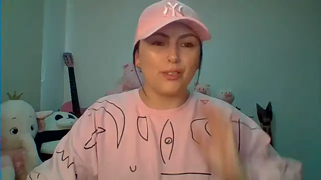 Snapshot of Venusina_07 chatting on 04/24/26, 04:42 Venusina 07 online show from 04/24/26, 04:42